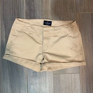 American eagle shortie shorts. Color: beige size: 2